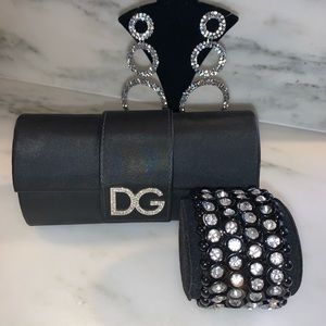 Accessory Lot - Earrings, Bracelet & Sunglass Case